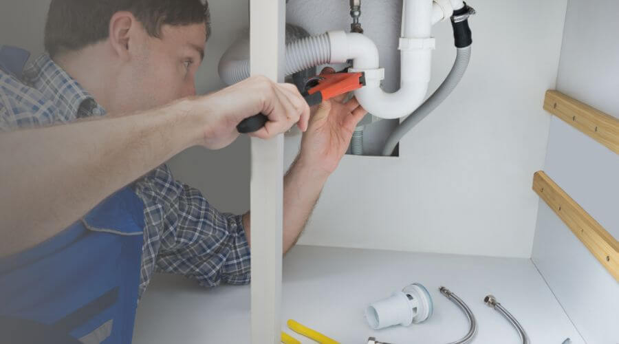 Professional expert plumbing services in Idlewild, MI